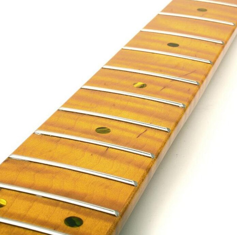 トラ杢メイプルネック STストラトタイプ交換用ネック ギターパーツ ギターネック トラ杢ネック 21フレット グロス　MU1669