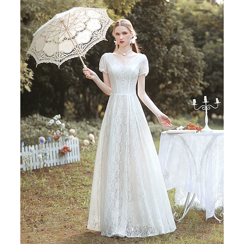 フランスの軽いウェディングドレス春の新しい花嫁の白いレースのシンプルな小柄な迎賓ドレス フランスの軽いウェディングドレス春の新しい花嫁の白いレースのシンプルな小柄な迎賓ドレス