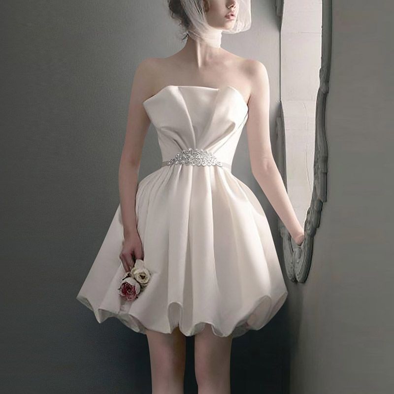 ホワイト フランス パーティードレス 新しい レディー 高貴 ワンピース 成人式 プリンセススカート ホワイト フランス パーティードレス 新しい レディー 高貴 ワンピース 成人式 プリンセススカート