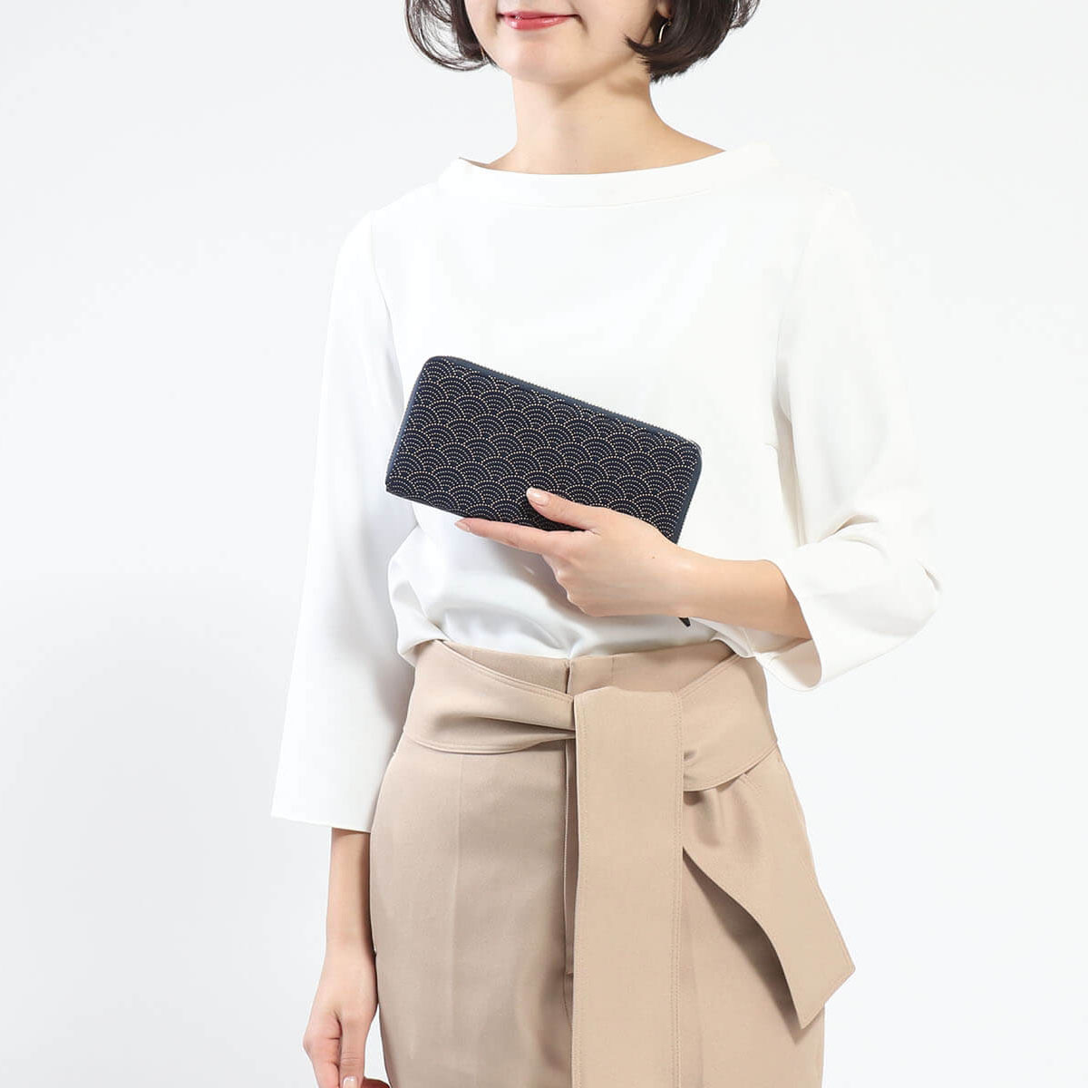 長財布 ラウンドファスナー 束入Y 小銭入れ付き 日本製 2111 長財布 ラウンドファスナー 束入Y 小銭入れ付き 日本製 2111