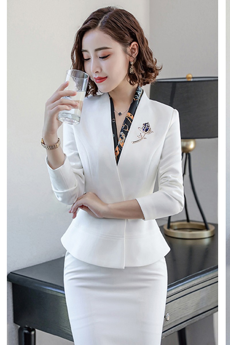 好評再入荷 WOW レディース 2点スカートスーツ : レディース服 MENDO : 特価好評