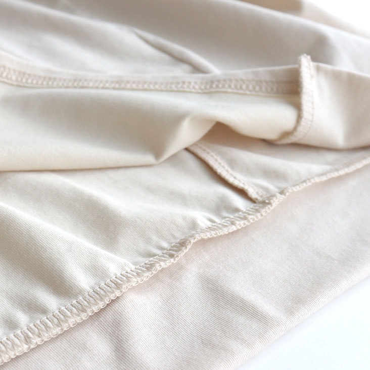 ScoLar スカラー 花柄スカラーちゃんプルオーバー ドルマンスリーブ たぽっと 蝶々 ネコ 華やか ラメ キラキラ Tシャツ 個性的 ゆったり 体型カバー トップス レディース 153630 ScoLar スカラー 花柄スカラーちゃんプルオーバー ドルマンスリーブ たぽっと 蝶々 ネコ 華やか ラメ キラキラ Tシャツ 個性的 ゆったり 体型カバー トップス レディース 153630