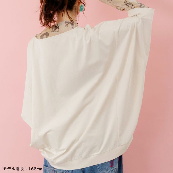 ScoLar スカラー 花柄スカラーちゃんプルオーバー ドルマンスリーブ たぽっと 蝶々 ネコ 華やか ラメ キラキラ Tシャツ 個性的 ゆったり 体型カバー トップス レディース 153630 ScoLar スカラー 花柄スカラーちゃんプルオーバー ドルマンスリーブ たぽっと 蝶々 ネコ 華やか ラメ キラキラ Tシャツ 個性的 ゆったり 体型カバー トップス レディース 153630