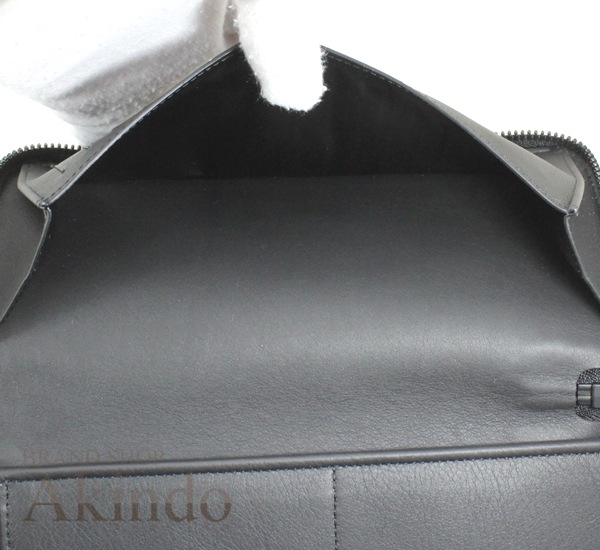 【新品同様】ルイヴィトン 長財布 ジッピーウォレット ヴェルティカル アエログラム レザー メンズ 黒 LV ブラック 本革 ラウンドファスナー M81743 LOUIS VUITT ビジネス クール