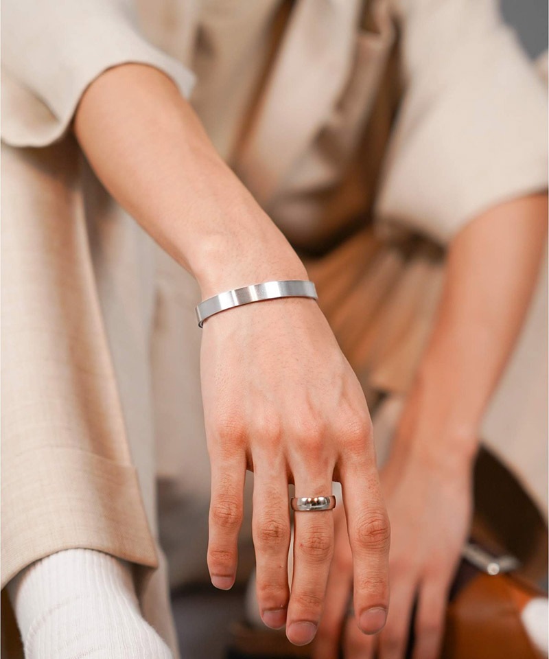 LH-1 ワイド ストレートバングル サージカルステンレス 03BA0085SV ステンレスバングル ブレス メンズ ブランド プレゼント 誕生日 LH-1 ワイド ストレートバングル サージカルステンレス 03BA0085SV ステンレスバングル ブレス メンズ ブランド プレゼント 誕生日