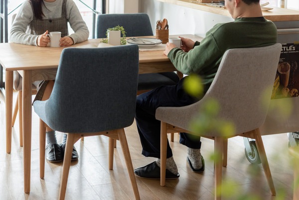 ダイニングチェア HOC-611BL HOC-611BR HOC-611GY 北欧風 おしゃれ ファブリック ナチュラル モダン シンプル おしゃれ ブルー ブラウン グレー