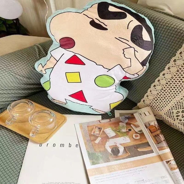 Qoo10] クレヨンしんちゃん ブランケット 両用ぬ