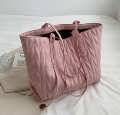 大容量おしゃれバッグ バッグ かばん レディースバッグ チャック 通勤バッグ ママバッグ マザーズバッグ 収納 機能性 便利 スクエア型 ナイロン かわいい 大人可愛い きれいめ シンプル カジュアル 大容量おしゃれバッグ バッグ かばん レディースバッグ チャック 通勤バッグ ママバッグ マザーズバッグ 収納 機能性 便利 スクエア型 ナイロン かわいい 大人可愛い きれいめ シンプル カジュアル