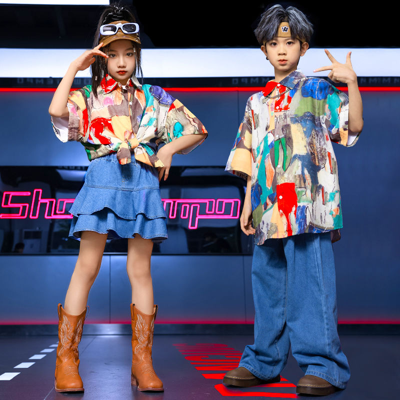 男の子の街のダンスのスーツのヒップホップのhiphopのドラムの演出服の子供の復古的な香港風の女の子の舞台のショーの服