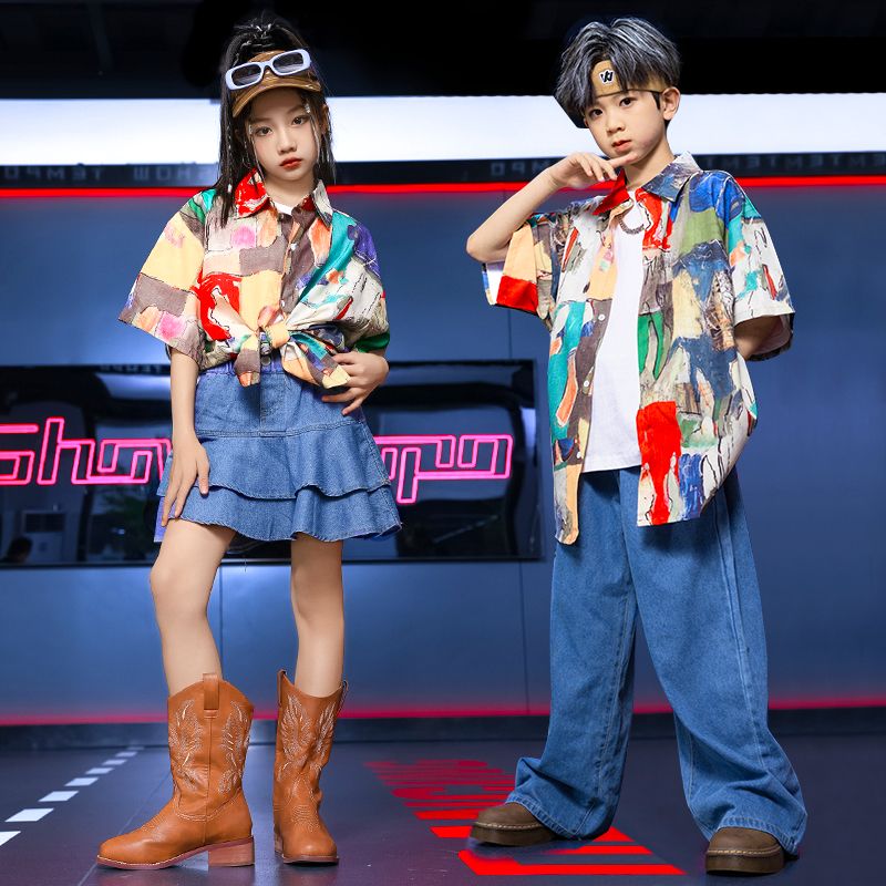 男の子の街のダンスのスーツのヒップホップのhiphopのドラムの演出服の子供の復古的な香港風の女の子の舞台のショーの服