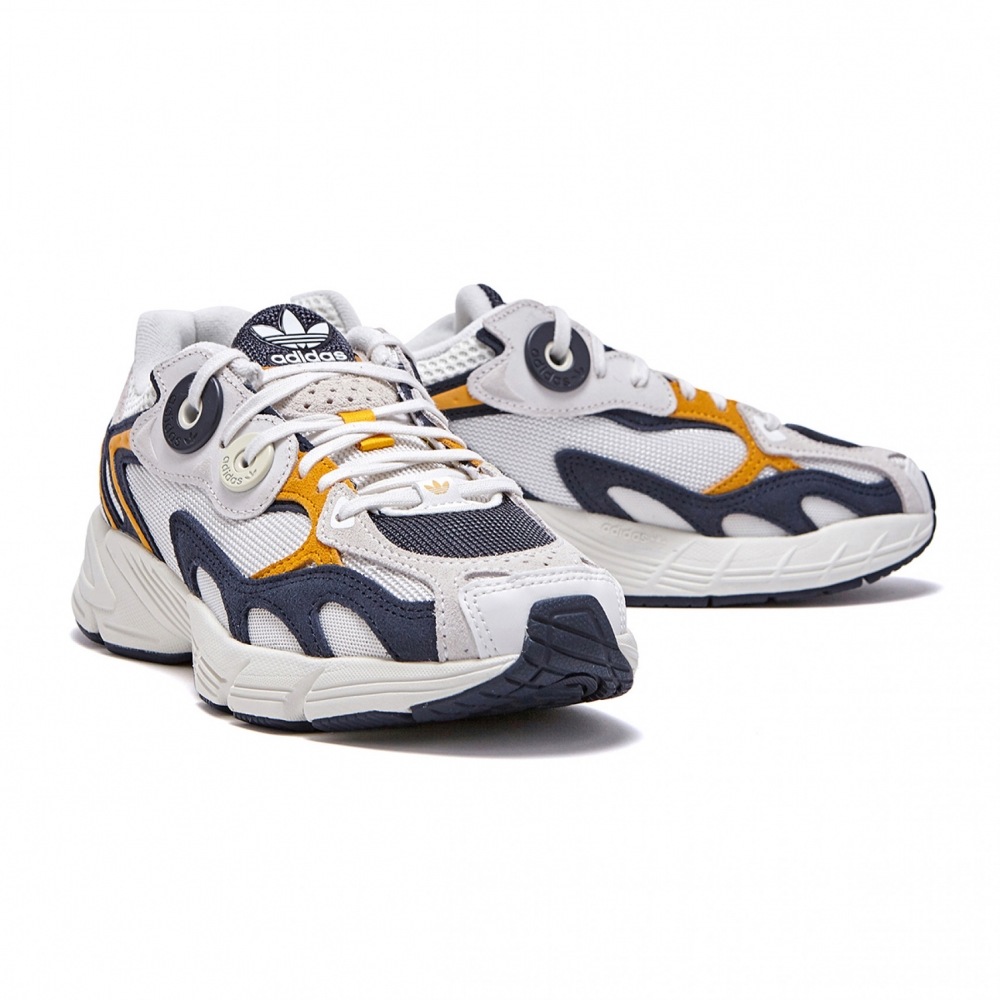 ADIDAS アステア ホワイト HQ8865 ADIDAS アステア ホワイト HQ8865