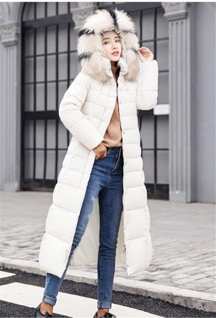 大きいサイズ中綿ロングコート ボリュームフードで小顔効果 フード付き中綿ロングアウター ダウンジャ