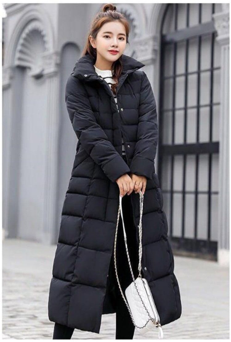 大きいサイズ中綿ロングコート ボリュームフードで小顔効果 フード付き中綿ロングアウター ダウンジャ