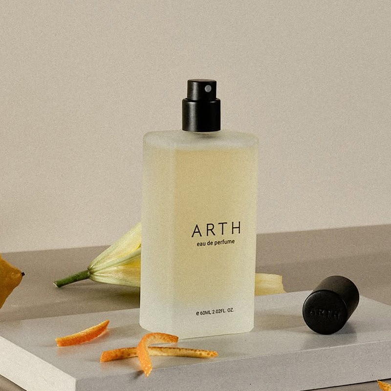 ARTH【世界自然から厳選されたオーガニックエッセンシャルオイル】アースオードパフューム EAU DE PERFUME 60ml/自分のための香水/周りを気にせず楽しめる香り ARTH【世界自然から厳選されたオーガニックエッセンシャルオイル】アースオードパフューム EAU DE PERFUME 60ml/自分のための香水/周りを気にせず楽しめる香り