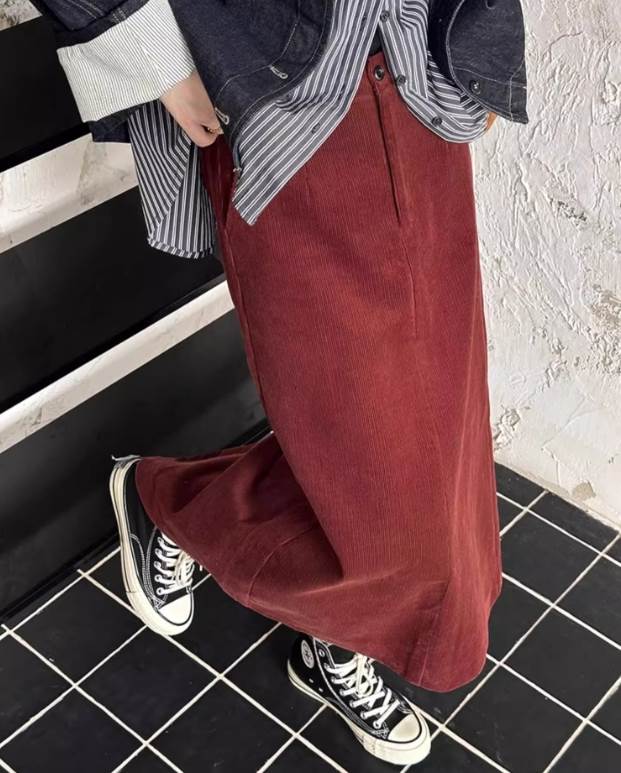 【送料無料】ワインレッド 灰色 グレー カラバリあり ハリ感 ふっくら ハイウエスト Aライン ロング丈 ひざ下 秋 レディース ボトムス