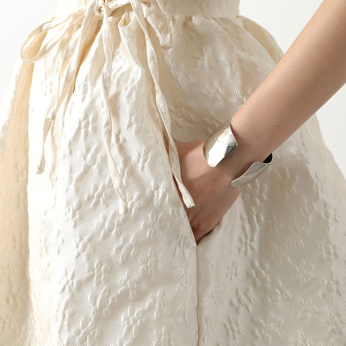 Sister Jane シスタージェーン ワンピース Lilith Jacquard Wrap Dress DRD485 レディース ジャガード 花柄 半袖 Vネック ミニ丈 Whipped-Crea Sister Jane シスタージェーン ワンピース Lilith Jacquard Wrap Dress DRD485 レディース ジャガード 花柄 半袖 Vネック ミニ丈 Whipped-Crea