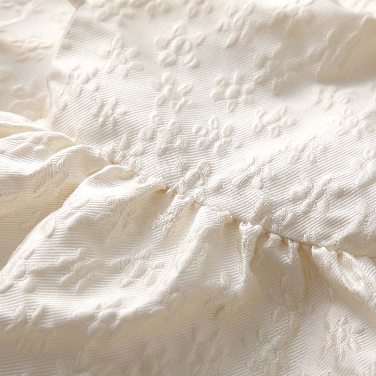 Sister Jane シスタージェーン ワンピース Lilith Jacquard Wrap Dress DRD485 レディース ジャガード 花柄 半袖 Vネック ミニ丈 Whipped-Crea Sister Jane シスタージェーン ワンピース Lilith Jacquard Wrap Dress DRD485 レディース ジャガード 花柄 半袖 Vネック ミニ丈 Whipped-Crea