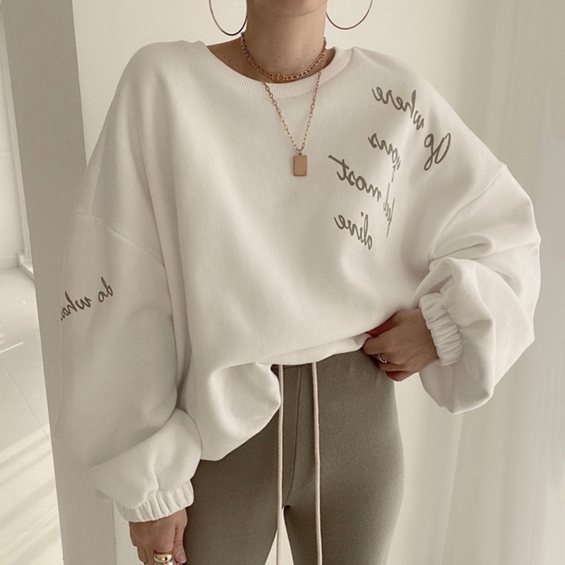 オーバーサイズ トレーナー トップス プルオーバー スウェット ミディアム丈 袖あり 長袖 ボリューム袖 ドロップショルダー ラウンドネック 襟なし かわいい 大人可愛い シンプル カジュアル 大人