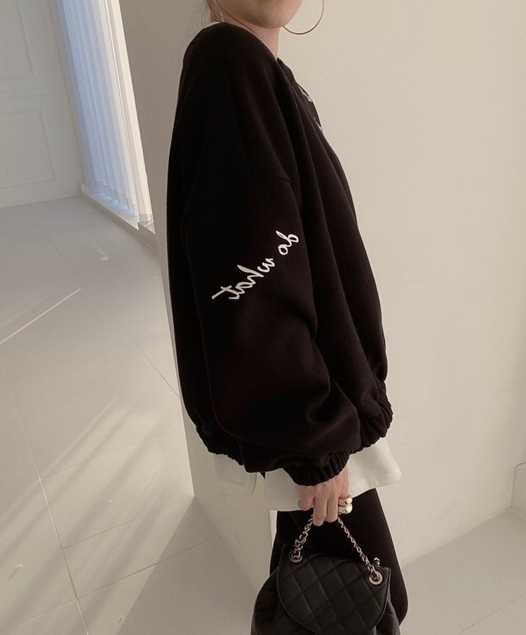 オーバーサイズ トレーナー トップス プルオーバー スウェット ミディアム丈 袖あり 長袖 ボリューム袖 ドロップショルダー ラウンドネック 襟なし かわいい 大人可愛い シンプル カジュアル 大人