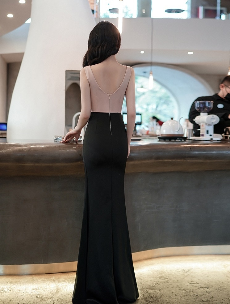 ワンピース レディース ドレス S M L XL 韓国 ロング丈 マキシ マキシ丈 ノースリーブ Vネック タイト スリット キラキラ かわいい 大人可愛い きれいめ 上品 エレガント 清楚 シック