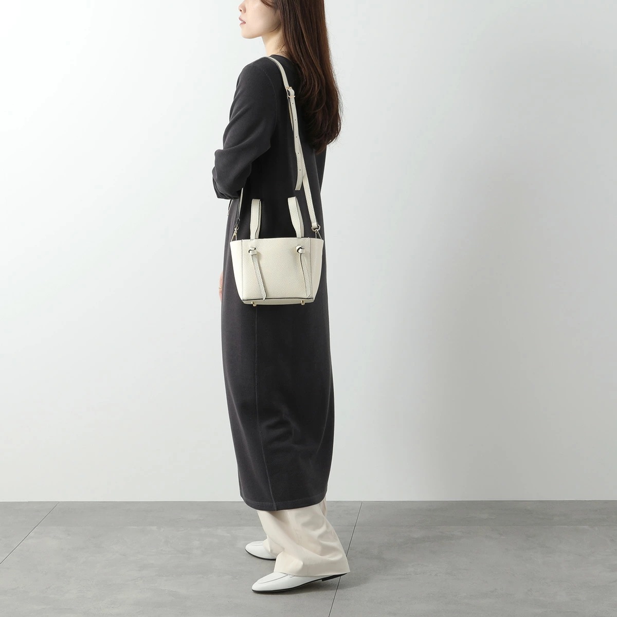 MARCO BIANCHINI マルコビアンキーニ ショルダーバッグ K00800 レディース レザー ハンドバッグ ポーチ付き 鞄 カラー4色