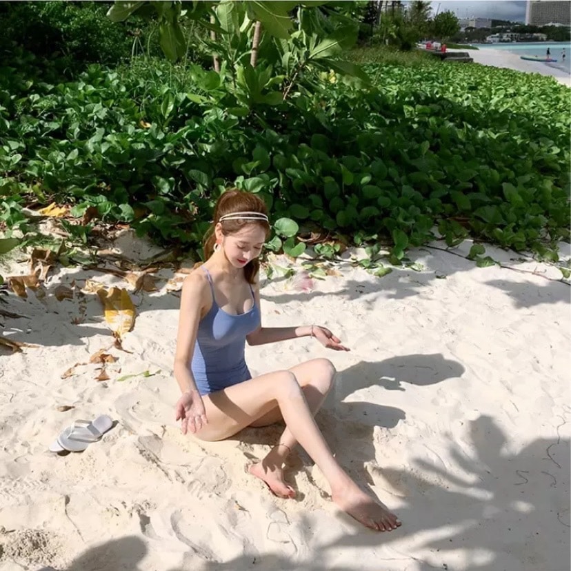 水着 ビキニ スイムウェア ワンピース水着 セクシービキニ 体系カバー水着 ワンピース 紐 体系カバー リボン ウエストマーク バックリボン バックシャン バックコンシャス 編み込み 胸元 谷間 谷間