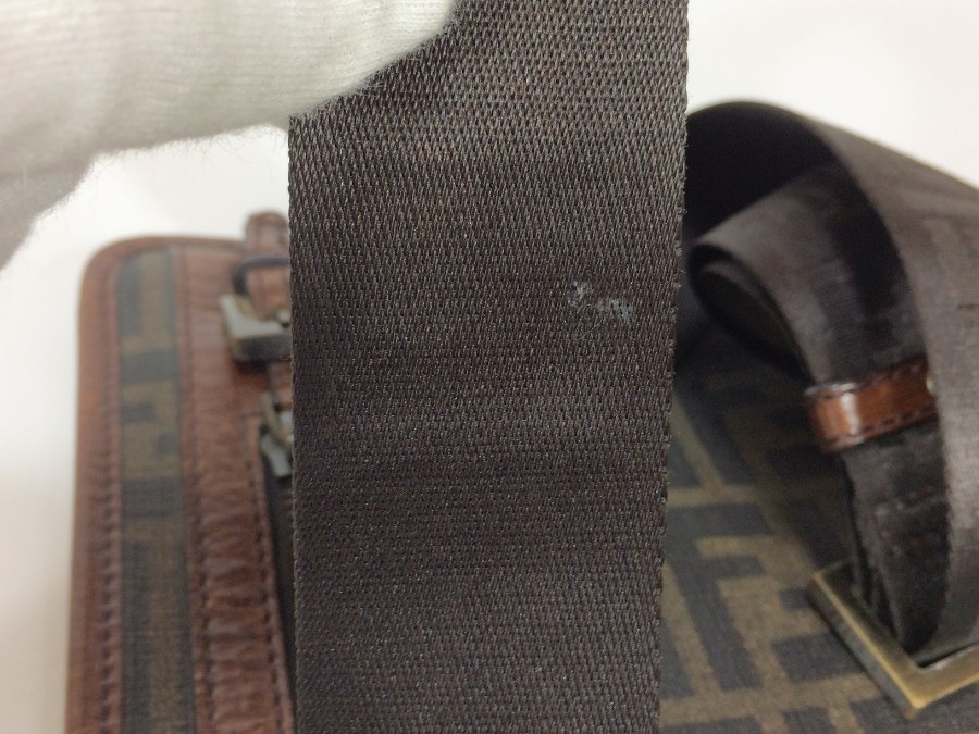 ショルダーバッグ サコッシュ ズッカ柄 【中古品】 ショルダーバッグ サコッシュ ズッカ柄 【中古品】