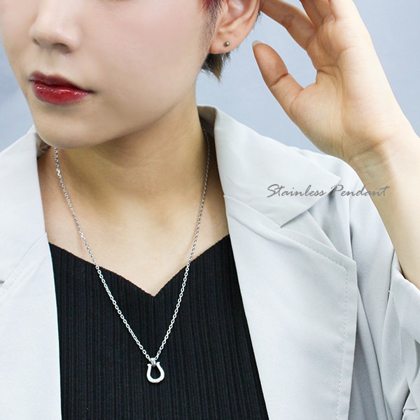 Sepia 馬蹄 シンプル ハワイアン ダイヤモンド サージカルステンレス ネックレス メンズ