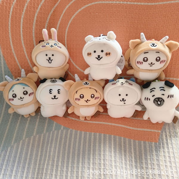 新品未使用　ちいかわ　ハチワレ　低反発枕　コツメカワウソ　ぬいぐるみキーホルダー 新品未使用 ちいかわ ハチワレ 低反発枕 コツメカワウソ ぬいぐるみ