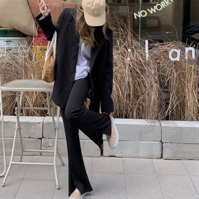 レディース パンツ スリット入り センタースリットフレアーパンツ フロントスリットイージーパンツ ストレートパンツ ボトムス ワイドパンツ ウエストゴム スリム きちんと感 ハイウエスト 黒 ブラック