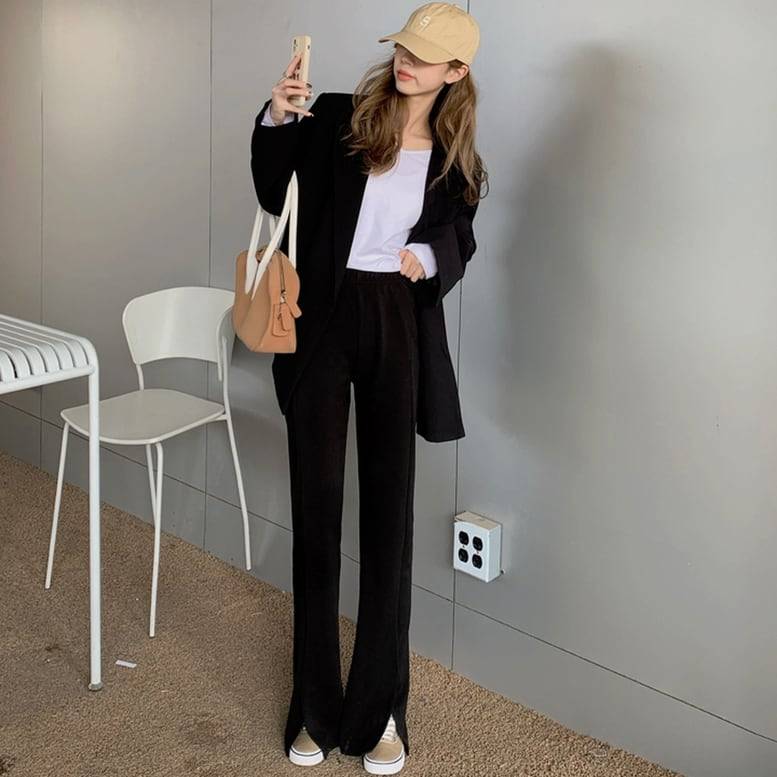 レディース パンツ スリット入り センタースリットフレアーパンツ フロントスリットイージーパンツ ストレートパンツ ボトムス ワイドパンツ ウエストゴム スリム きちんと感 ハイウエスト 黒 ブラック