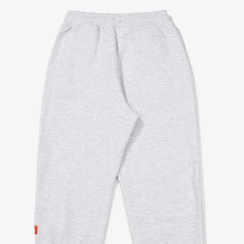 (フィラキッズ) バーシティ起毛ジョガー (FK2FPF4203X_WTM)