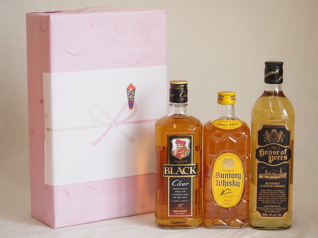 贈り物ウイスキー3本セット(ハウスオブピアーズスコッチ(イギリス) 角瓶 40度 クリアーブラック 贈り物ウイスキー3本セット(ハウスオブピアーズスコッチ(イギリス) 角瓶 40度 クリアーブラック