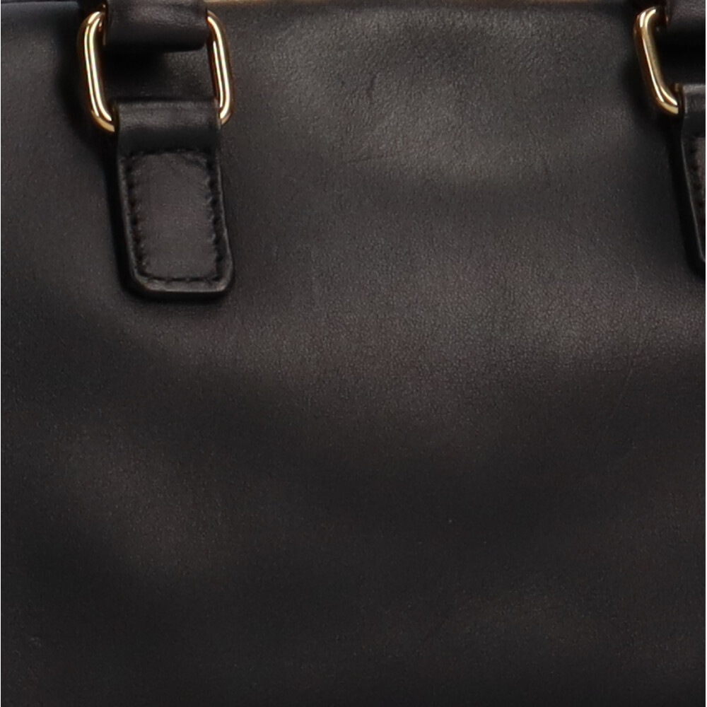 イヴサンローラン ベイビーダッフル ショルダーバッグ レザー ブラック YVES SAINT LAURENT 中古 美品 イヴサンローラン ベイビーダッフル ショルダーバッグ レザー ブラック YVES SAINT LAURENT 中古 美品