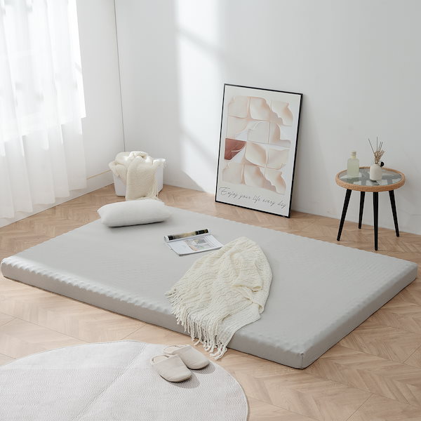 Qoo10] 【国内発送】【10cm厚さマットレス付き