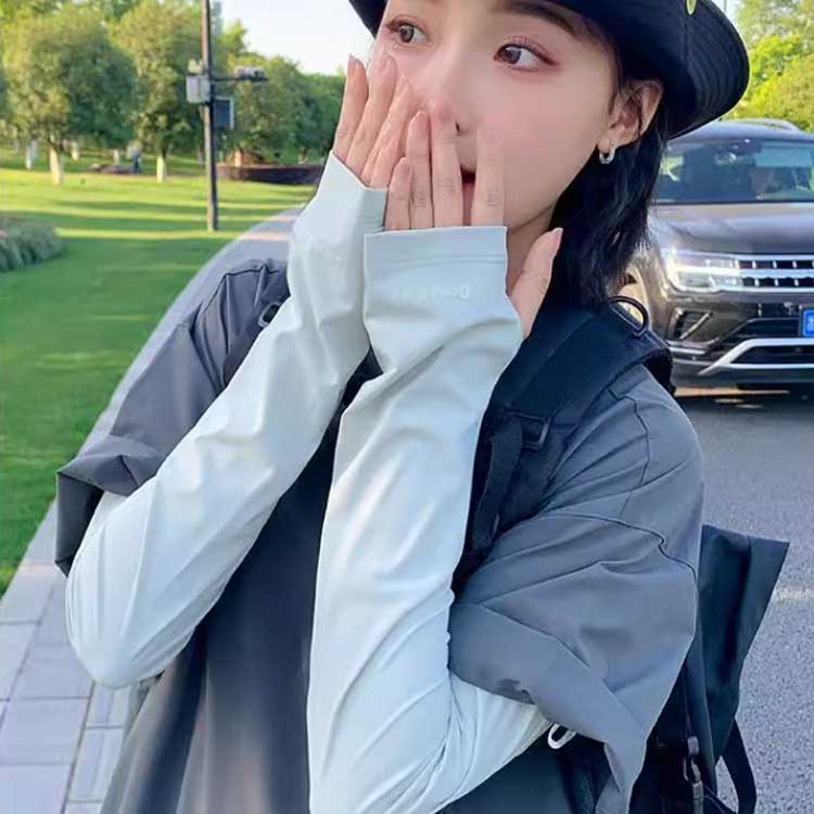 【20点セット】無料UVカット アームカバー UPF50+ レディース 夏 涼しい UVカット率98% 袖穴付き ストレッチ ゆったり 自転車 通勤 通学 アウトドア 旅行 ランニング 日焼け防止 紫 【20点セット】無料UVカット アームカバー UPF50+ レディース 夏 涼しい UVカット率98% 袖穴付き ストレッチ ゆったり 自転車 通勤 通学 アウトドア 旅行 ランニング 日焼け防止 紫