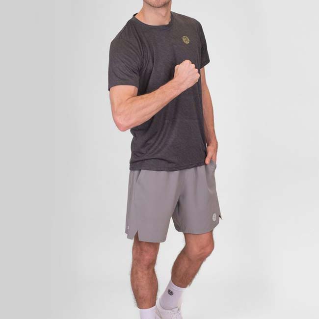 海外サイズ BIDI BADU(ビディバドゥ) メンズ CREW 2カラー 半袖Tシャツ 定番 M1620006-DGR ダークグレー(23y12mテニス) 海外サイズ BIDI BADU(ビディバドゥ) メンズ CREW 2カラー 半袖Tシャツ 定番 M1620006-DGR ダークグレー(23y12mテニス)