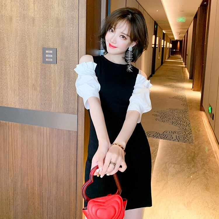 レディース ワンピース オフショルダー 萌袖 フリル フリル袖 大人可愛い きれいめ シンプル レディース ワンピース オフショルダー 萌袖 フリル フリル袖 大人可愛い きれいめ シンプル