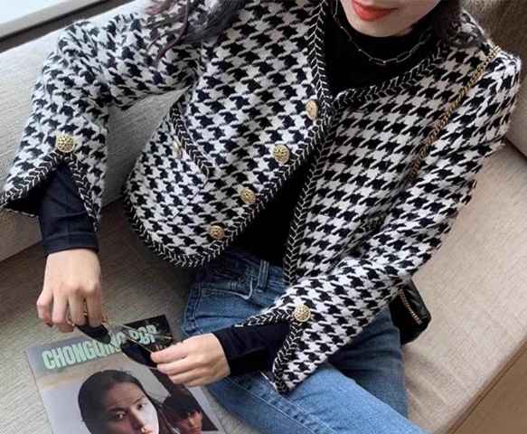 レディース トップス ジャケット カーディガン アウター 上着 羽織 前開き ショート クロップド丈 長袖 Vネック 襟なし ノーカラー ボタン 大人可愛い きれいめ カジュアル 上品 おしゃれ レディース トップス ジャケット カーディガン アウター 上着 羽織 前開き ショート クロップド丈 長袖 Vネック 襟なし ノーカラー ボタン 大人可愛い きれいめ カジュアル 上品 おしゃれ