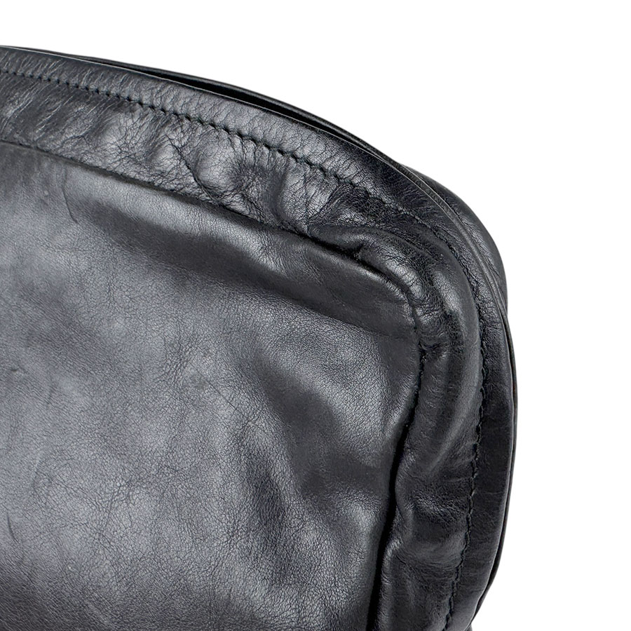 ボッテガヴェネタ BOTTEGAVENETA クラッチバッグ ポーチ レザー ブラック ユニセックス z5738 ボッテガヴェネタ BOTTEGAVENETA クラッチバッグ ポーチ レザー ブラック ユニセックス z5738