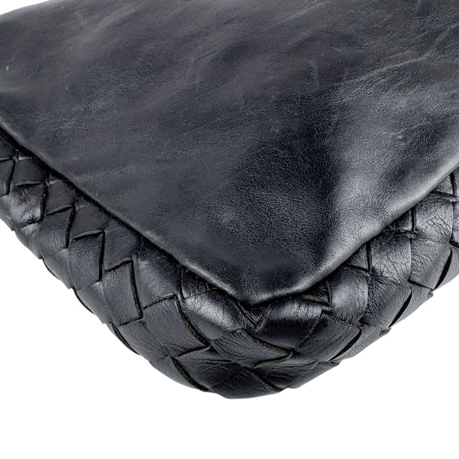 ボッテガヴェネタ BOTTEGAVENETA クラッチバッグ ポーチ レザー ブラック ユニセックス z5738 ボッテガヴェネタ BOTTEGAVENETA クラッチバッグ ポーチ レザー ブラック ユニセックス z5738