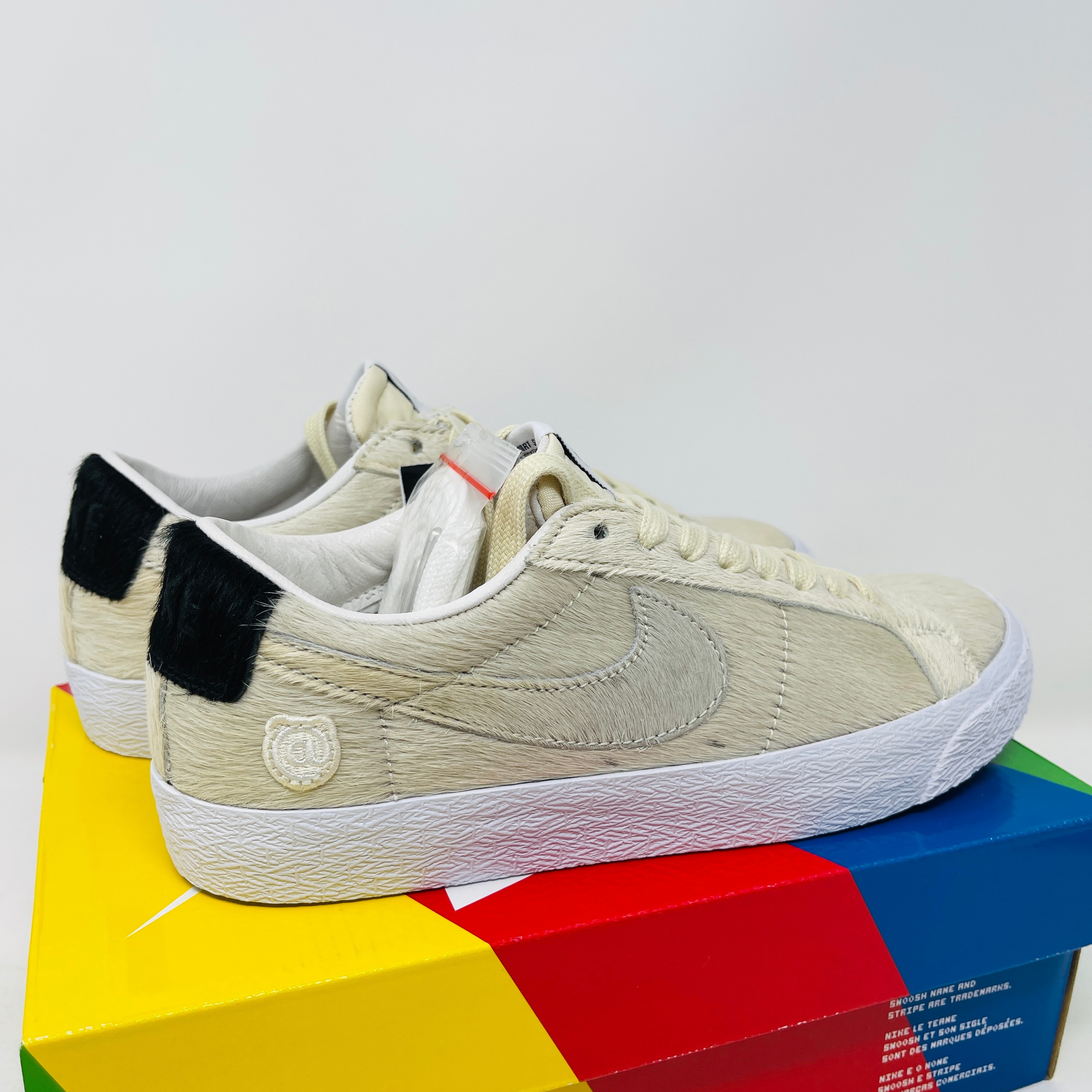 ブレーザー ロー x メディコムトイ ベアブリック メンズ スニーカー CZ4620-200 ブレーザー ロー x メディコムトイ ベアブリック メンズ スニーカー CZ4620-200