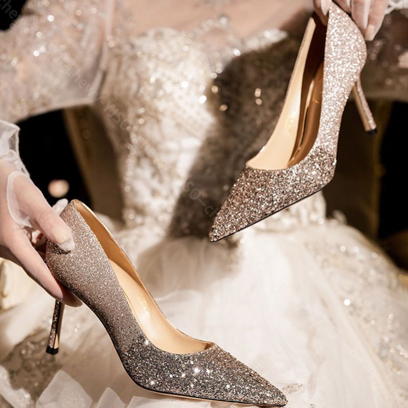 1000円OFFクーポン シルバー パンプス ヒール 6cm 8cm 10cm 結婚式 パーティー フォーマル 美脚パンプス ハイヒール ピンヒール ポインテッドトゥ レディース 靴 痛くない 春 夏 1000円OFFクーポン シルバー パンプス ヒール 6cm 8cm 10cm 結婚式 パーティー フォーマル 美脚パンプス ハイヒール ピンヒール ポインテッドトゥ レディース 靴 痛くない 春 夏