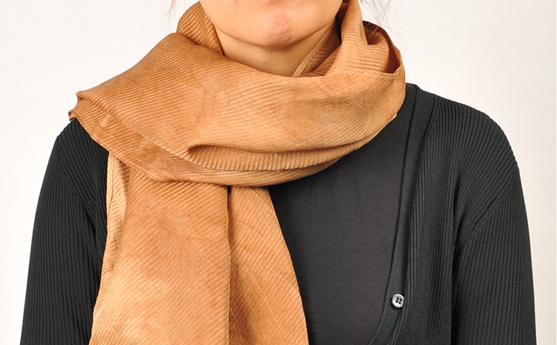 [天然染色]綿スカーフ シンプル 無地 ストール 持ち運びラク 日焼け対策 ひざ掛け 大判 コーディネートアイテム