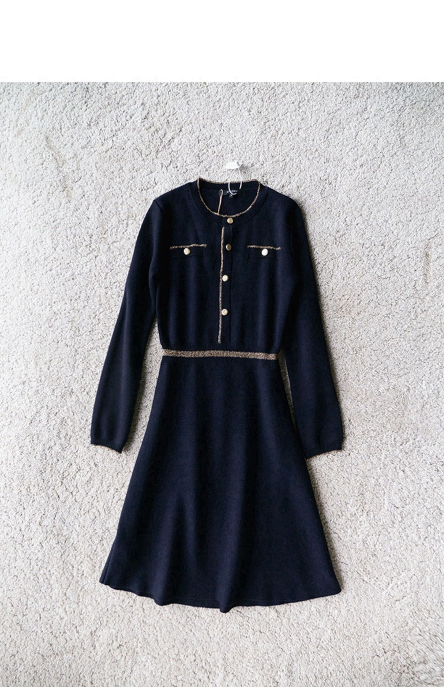 フェミニン ニットワンピース 膝丈 ひざ丈 長袖 ラウンドネック ゴールドボタン セミフレア 切り替えデザイン ニット 可愛い きれいめ シンプル 上品 おしゃれ レトロ 女子 フェミニン ニットワンピース 膝丈 ひざ丈 長袖 ラウンドネック ゴールドボタン セミフレア 切り替えデザイン ニット 可愛い きれいめ シンプル 上品 おしゃれ レトロ 女子