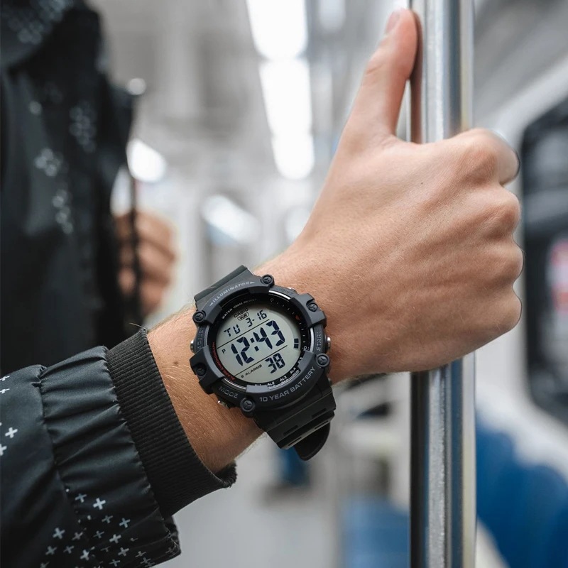 カシオ-メンズデジタルウォッチ,100m防水,クォーツ,電気ミリタリーウォッチ,AE-1500WH-8B カシオ-メンズデジタルウォッチ,100m防水,クォーツ,電気ミリタリーウォッチ,AE-1500WH-8B