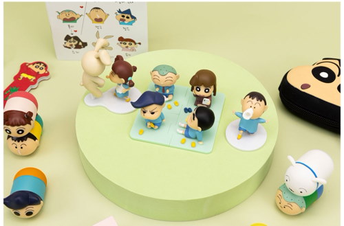Amazon.co.jp: 韓国限定 しんちゃん フィギュア 映画 4箱セット