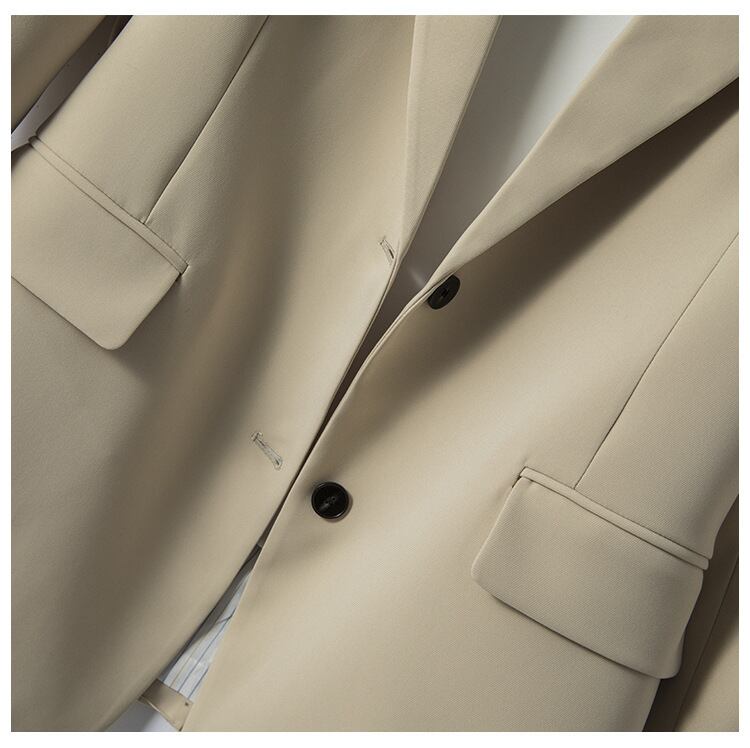 レディース ジャケット 上着 テーラードジャケット 美シルエット スーツ 韓国 インスタ映え 高見え スタイルアップ 可愛い かわいい かっこいい 大人 上品 きれいめ シンプル クラシック lout