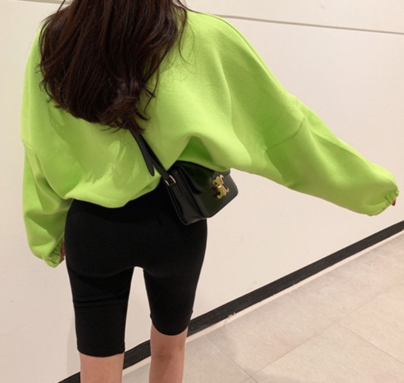 トレーナー ラウンドネック プルオーバー 長袖 ルーズ 韓国 レディース かわいい 可愛い キュート 大人可愛い 大人女子 シンプル スポーティー きれいめ カジュアル 大人 気品 上品