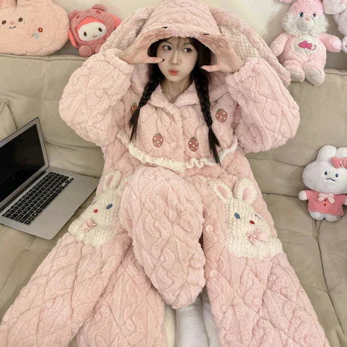 着ぐるみパジャマ 着ぐるみコスプレ ネグリジェ レディース 秋冬 厚手 レディース パジャマ クロミ レディース 三層 かわいい 暖かい ベルベット ホーム服セット アニメ コミック 着ぐるみパジャマ 着ぐるみコスプレ ネグリジェ レディース 秋冬 厚手 レディース パジャマ クロミ レディース 三層 かわいい 暖かい ベルベット ホーム服セット アニメ コミック